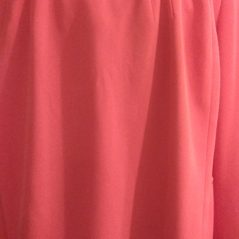Suit - Picture 4 of 6
